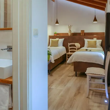 Retreat Apartament Štanjel